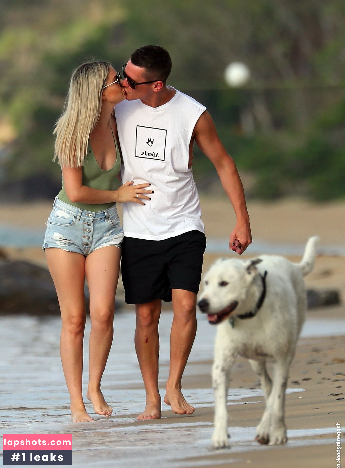 Tess Struber gallery photo #26