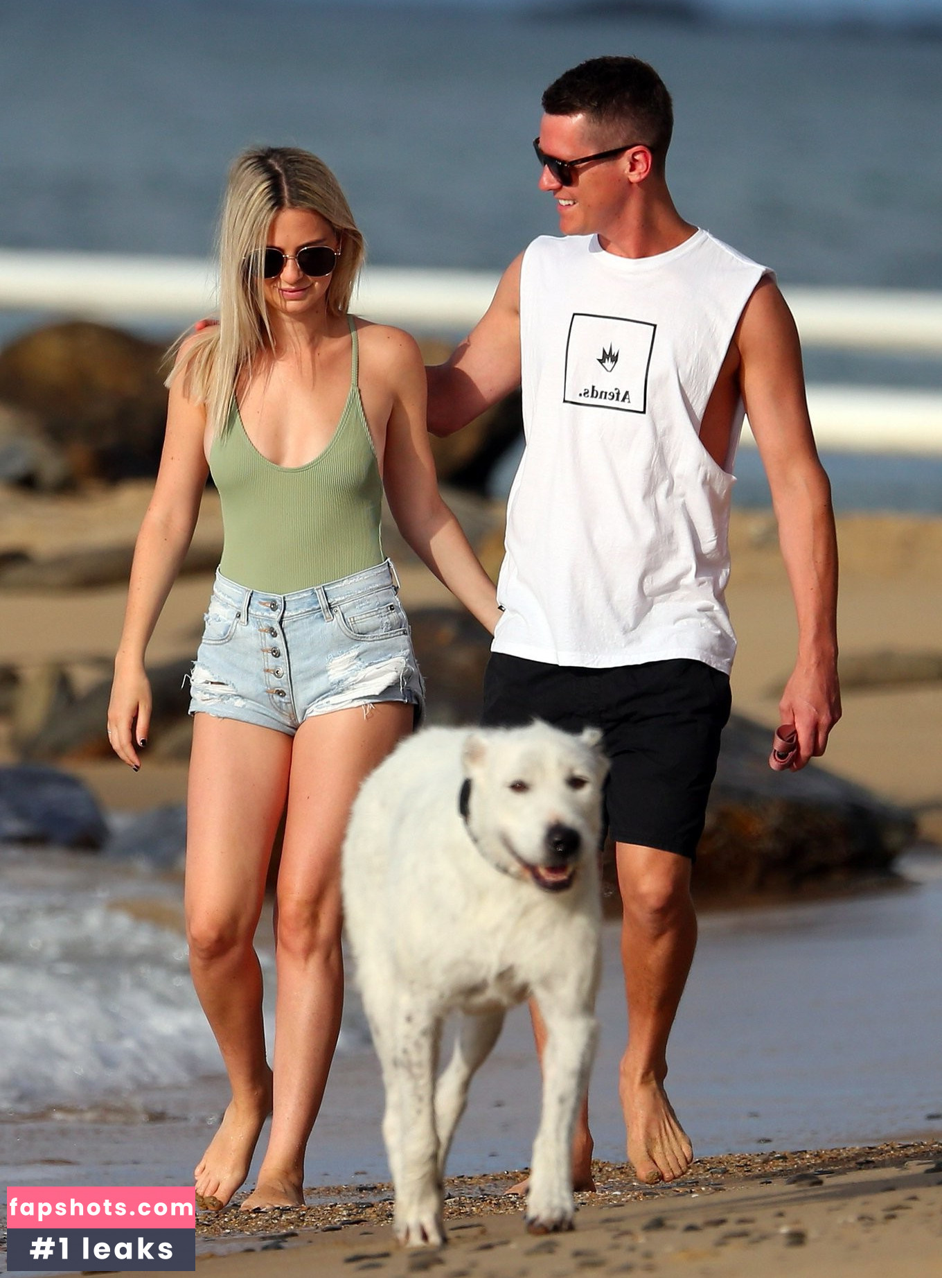 Tess Struber gallery photo #37