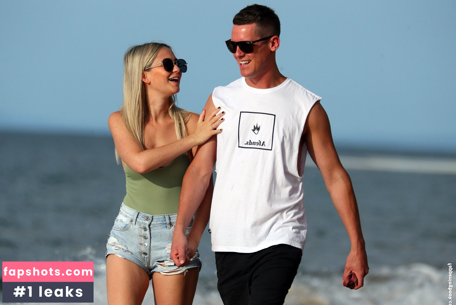 Tess Struber gallery photo #7