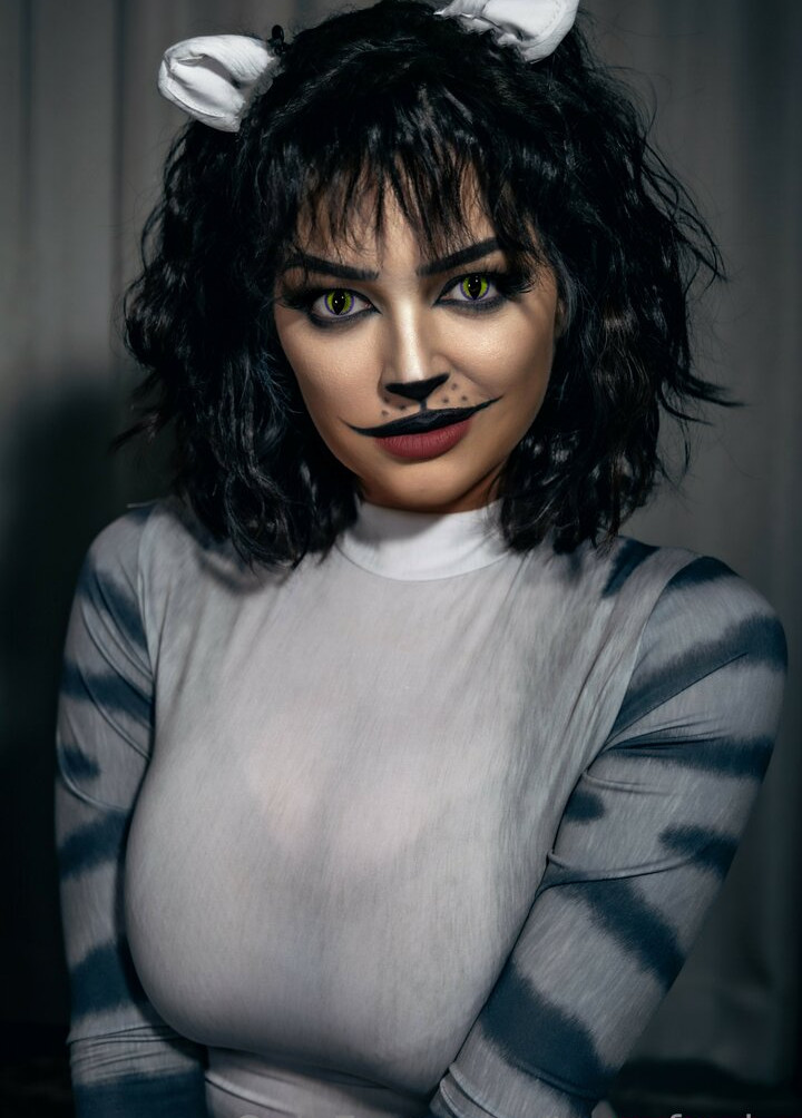 tessa-fowler gallery photo #1166