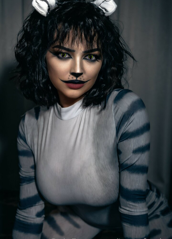 tessa-fowler gallery photo #1173