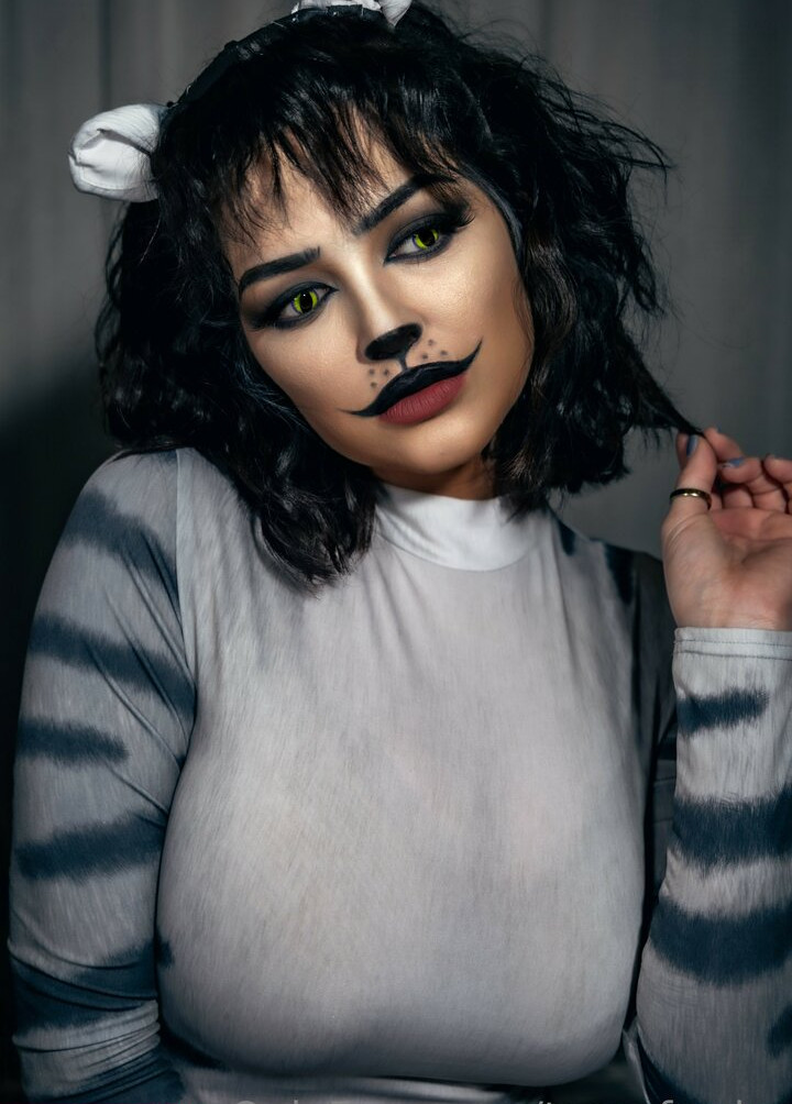 tessa-fowler gallery photo #1183