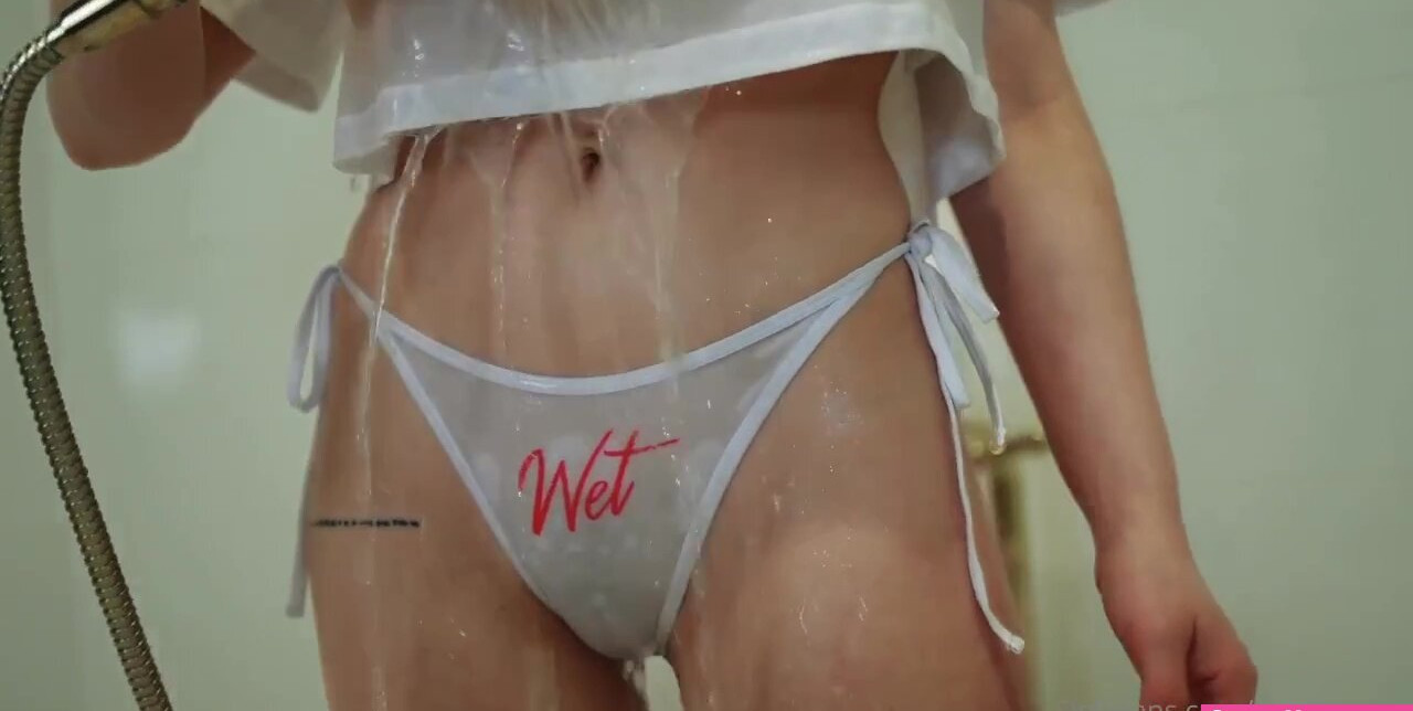 tessa-fowler gallery photo #1860