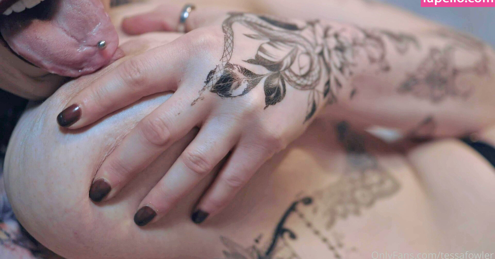 tessa-fowler gallery photo #1959