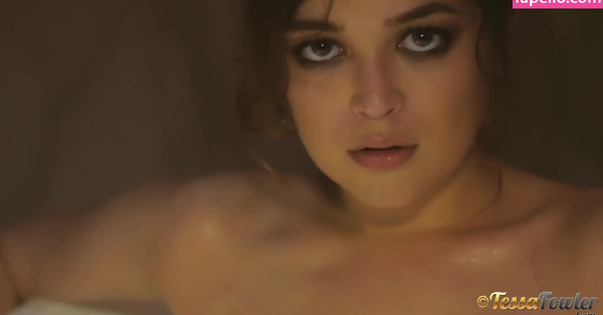 tessa-fowler gallery photo #2047