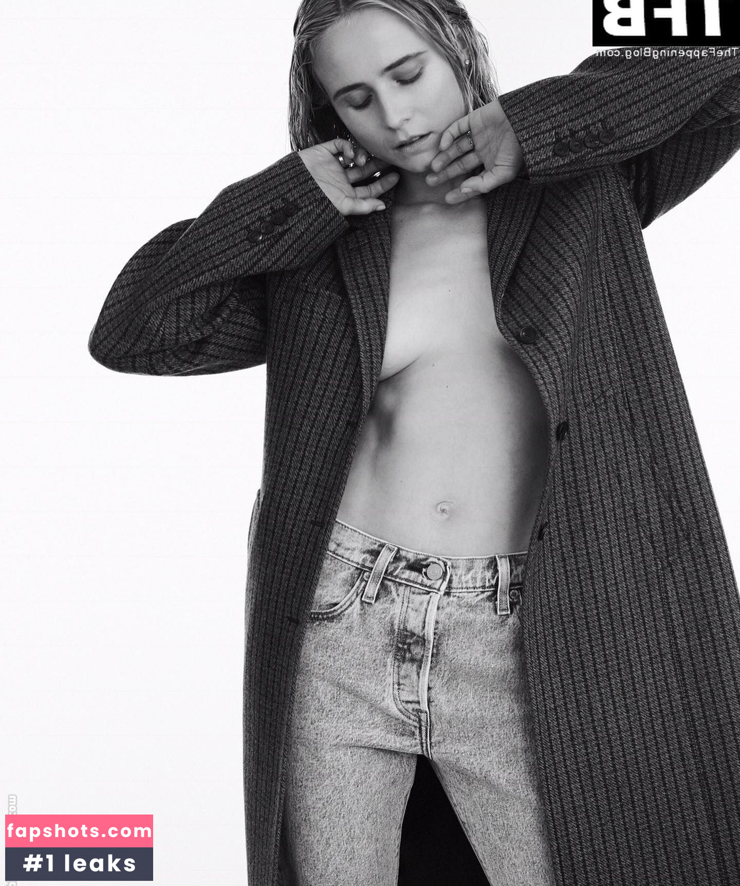 Tessa James gallery photo #6