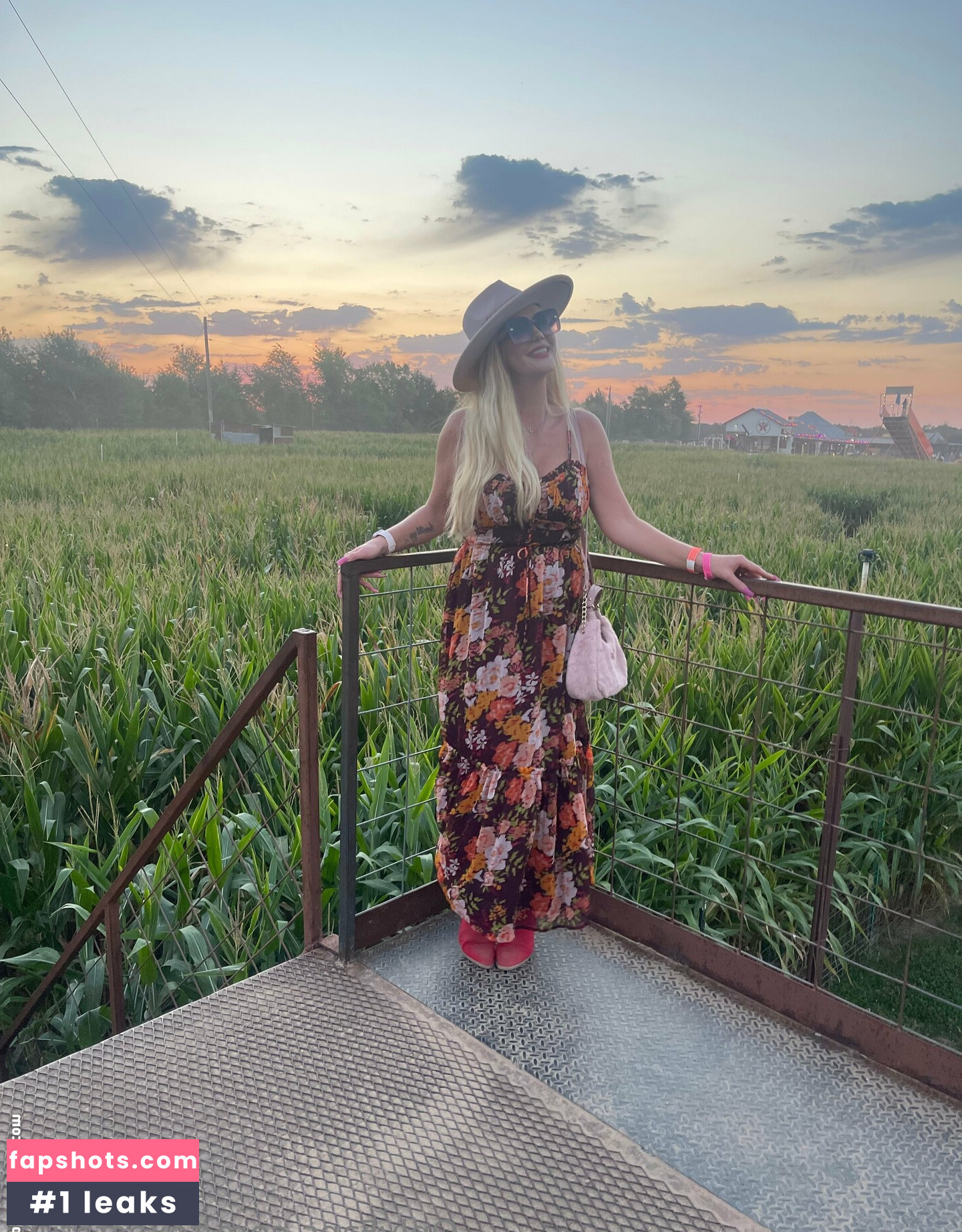 texastatum Nahé úniky fotek pouze od fanoušků #18 - Fapshots