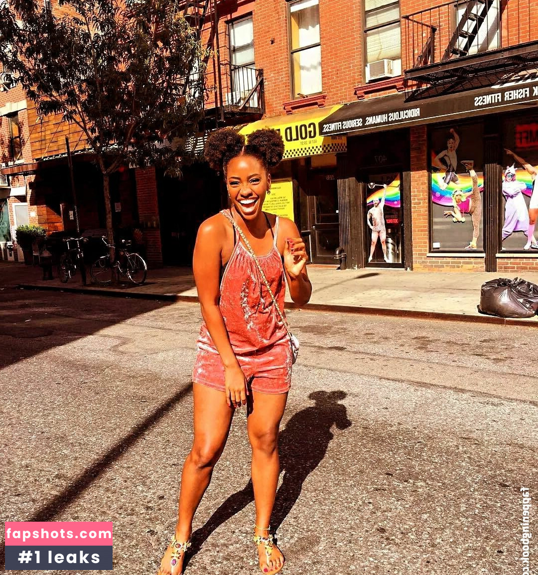 Teyonah Parris Nahé úniky fotek pouze od fanoušků #7 - Fapshots