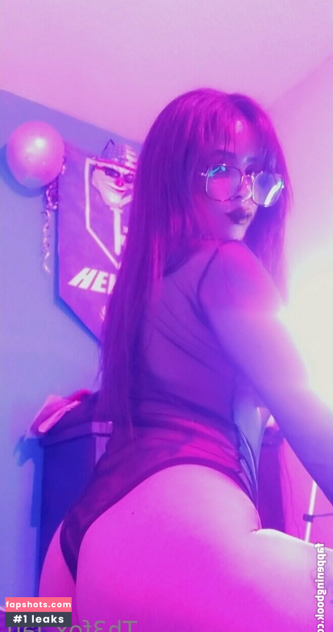 th3fox_lau gallery photo #15