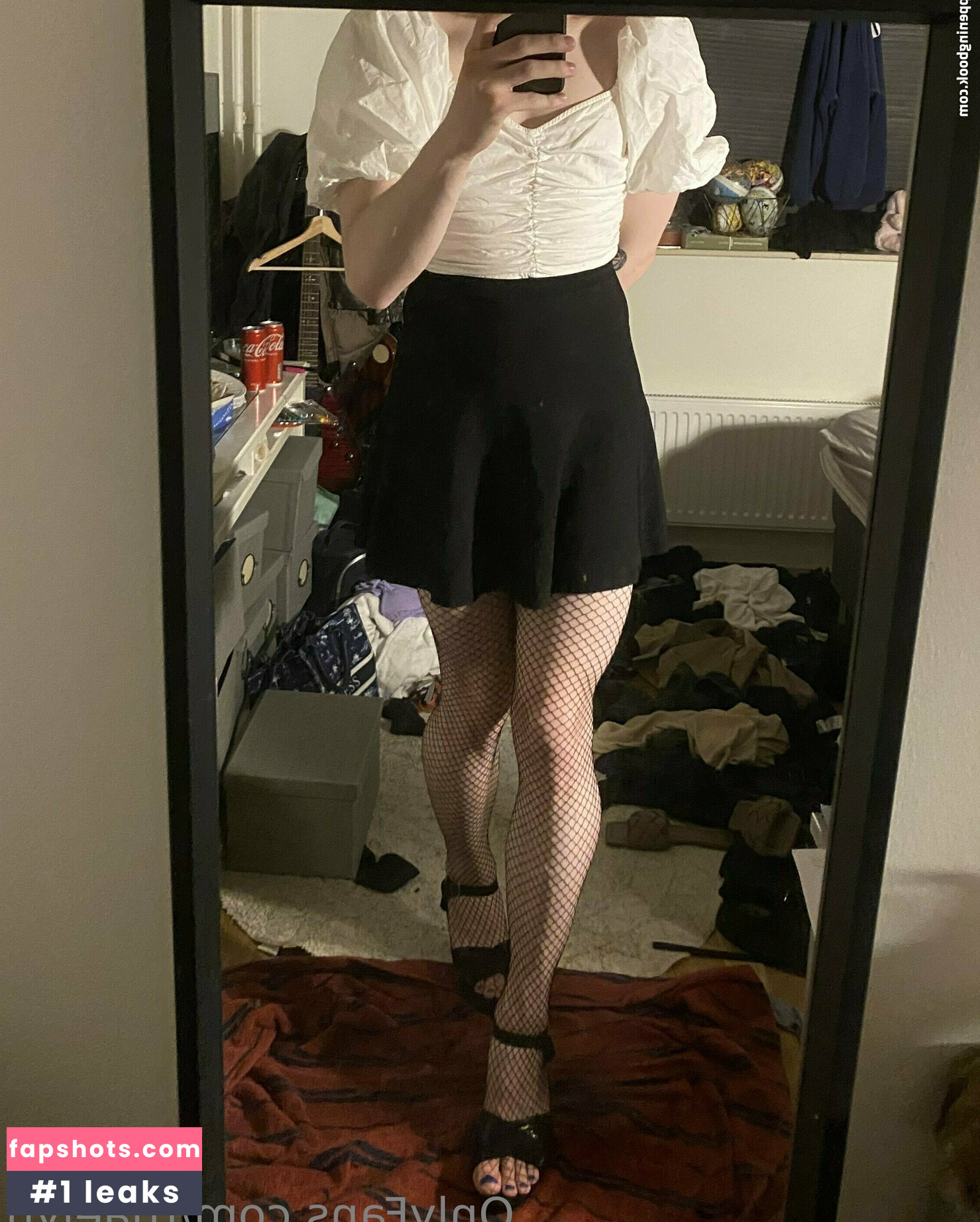 thaelyn gallery photo #7