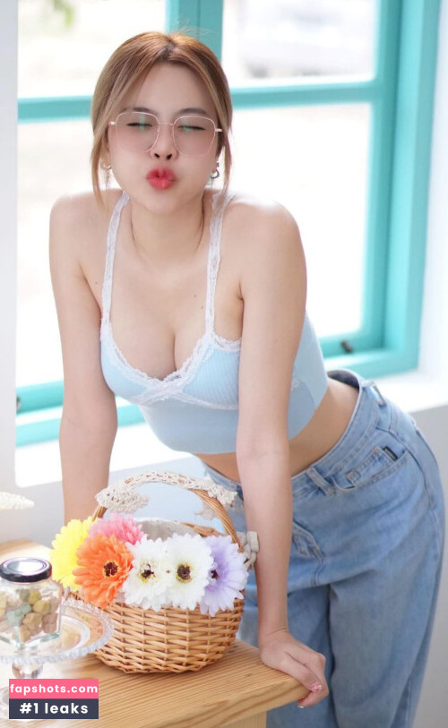 Thai Girls Nude Leaks OnlyFans Photos #135 - LeakJerk