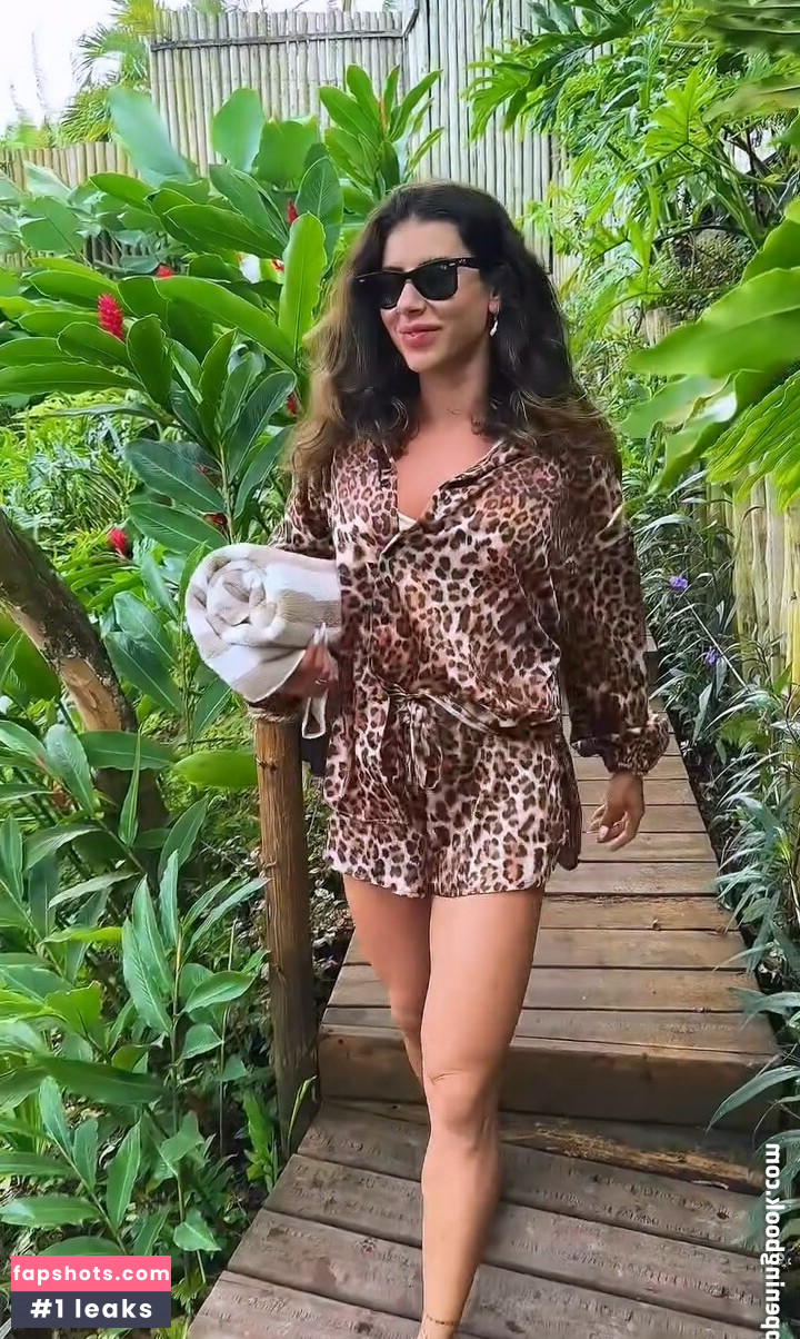 Thais Bianca Nude Leaks OnlyFans Photos #17 - LeakJerk