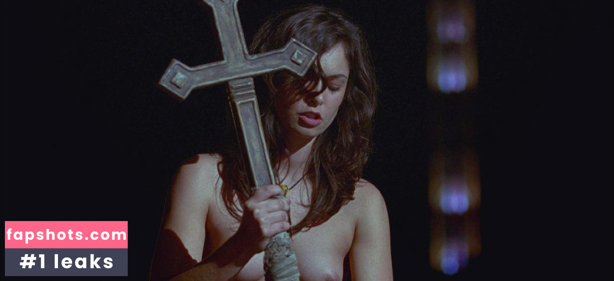 Thaís Simi gallery photo #6