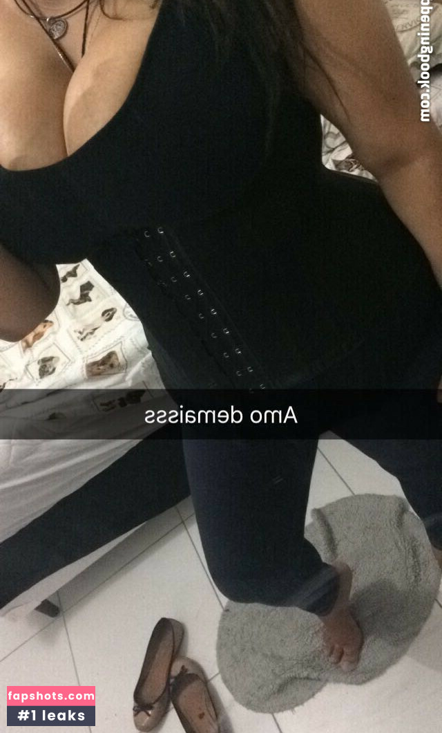 Thalia Brandão gallery photo #19