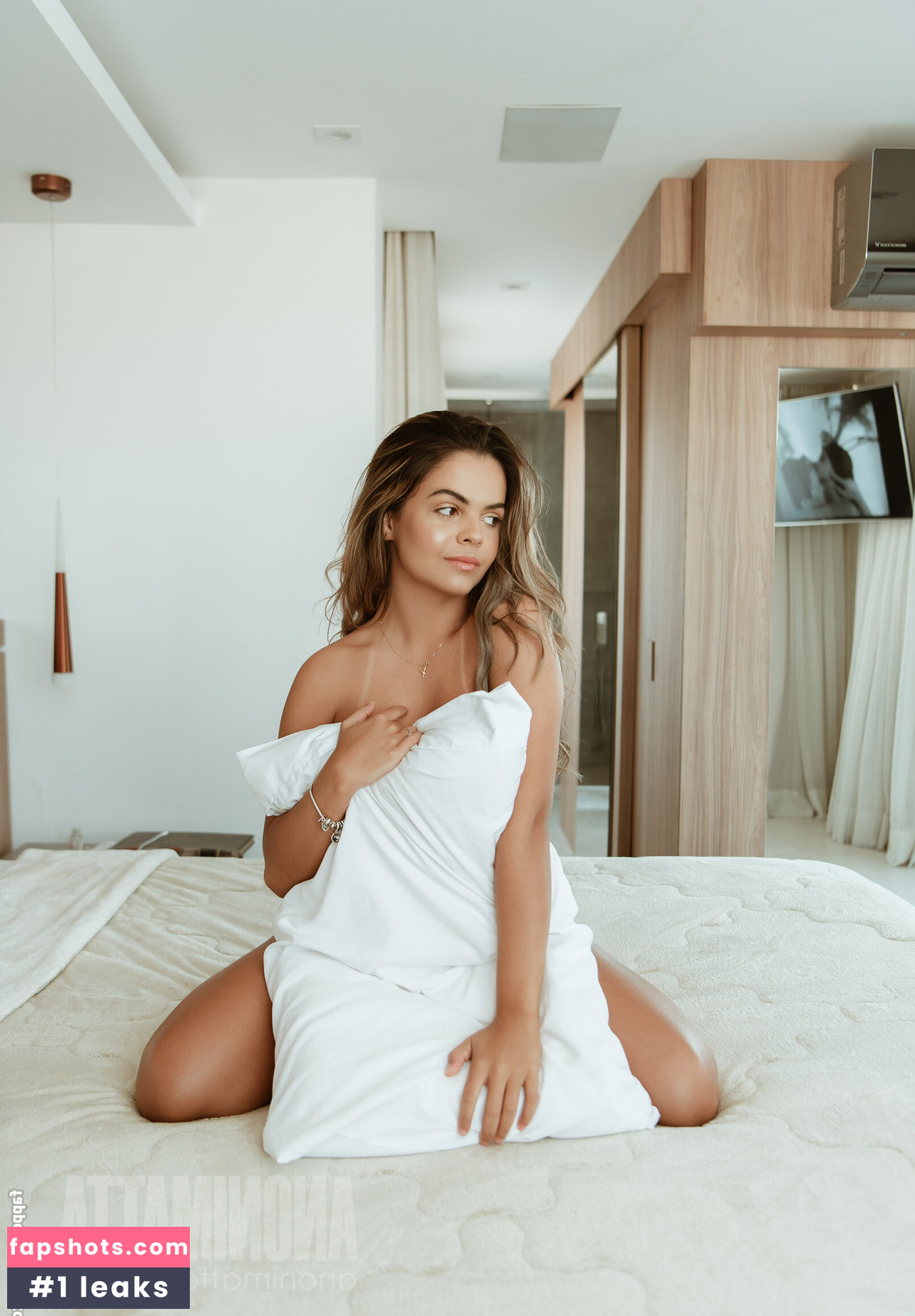 Thamy Araujo gallery photo #25