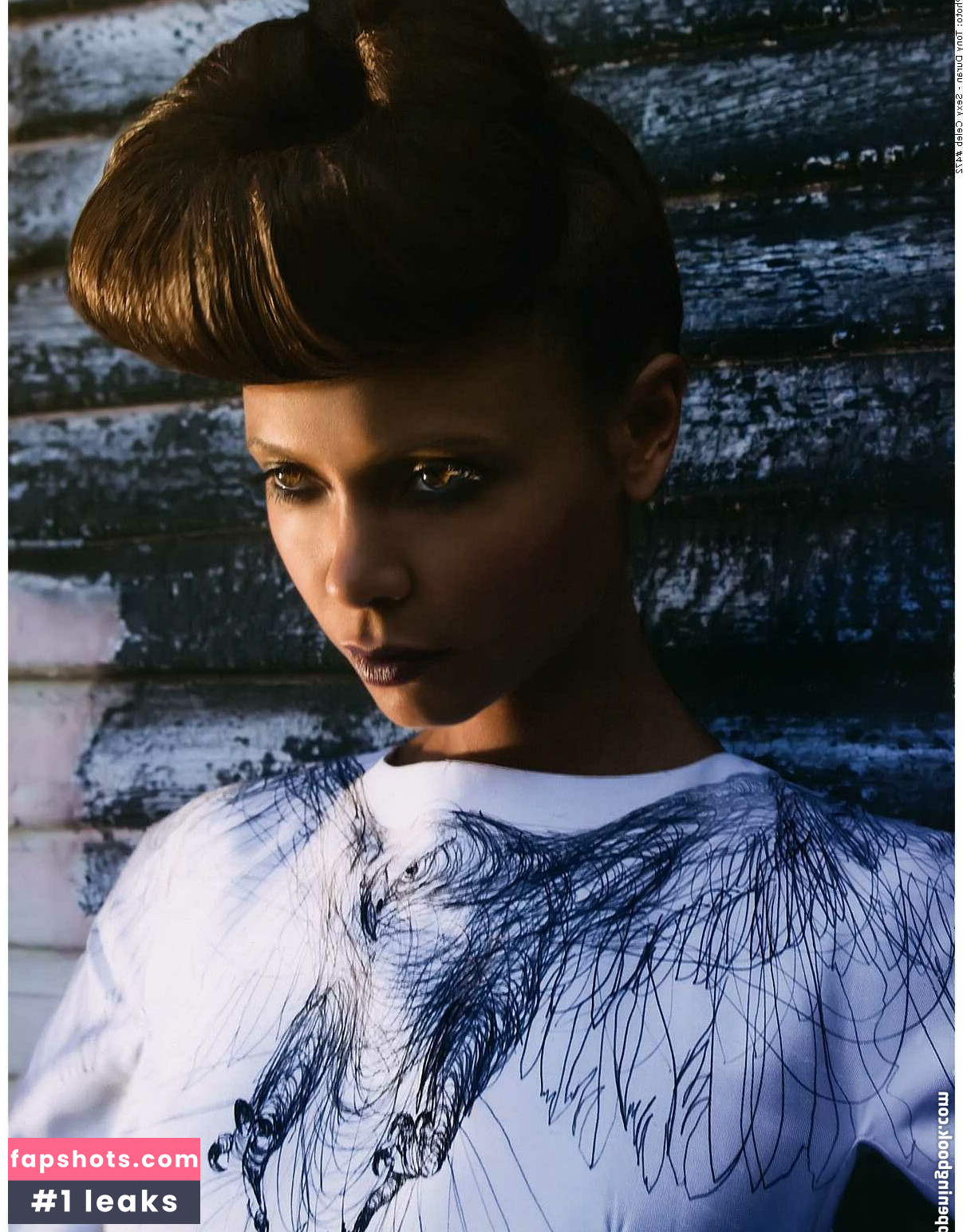 Thandie Newton gallery photo #24