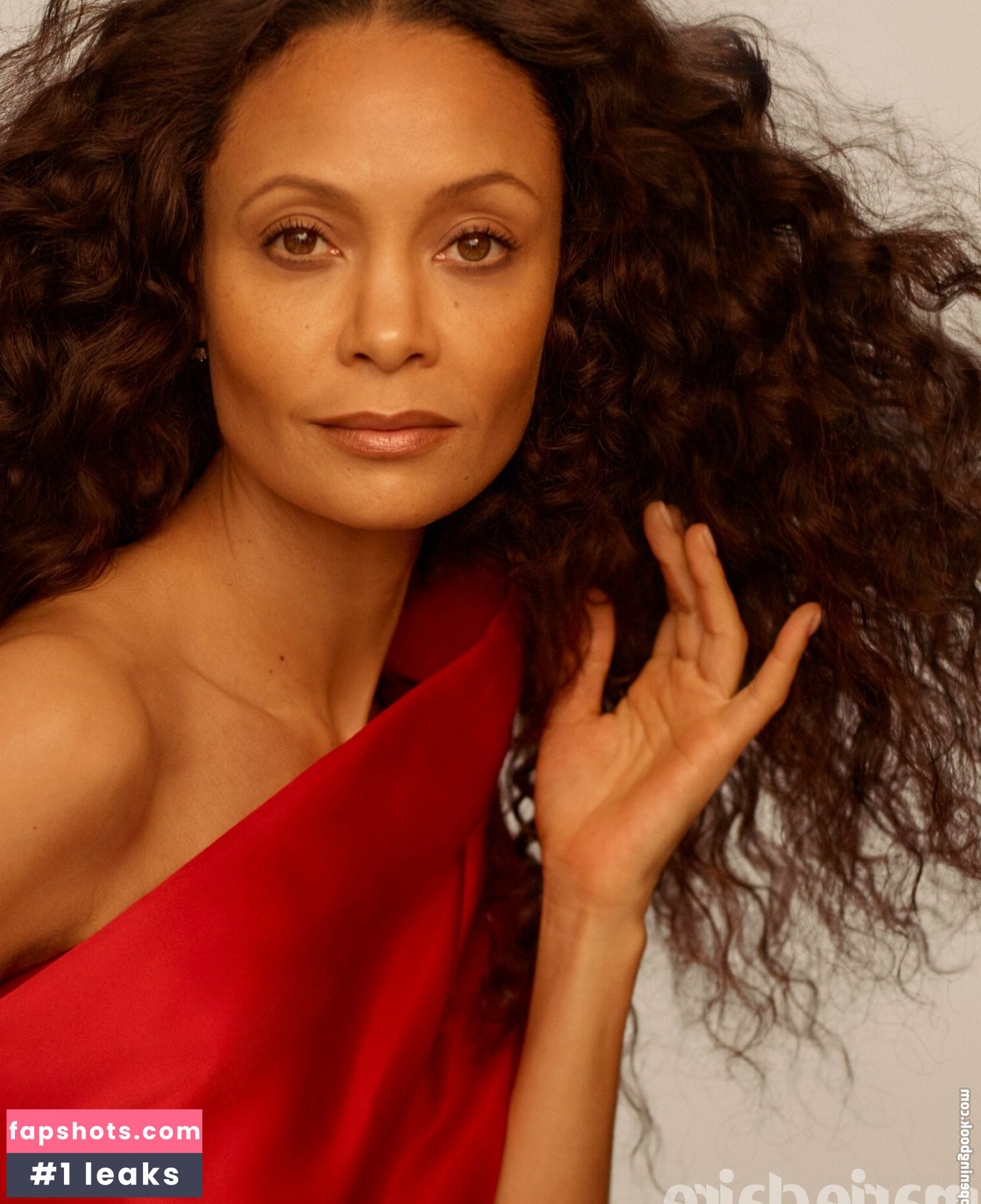 Thandie Newton gallery photo #39