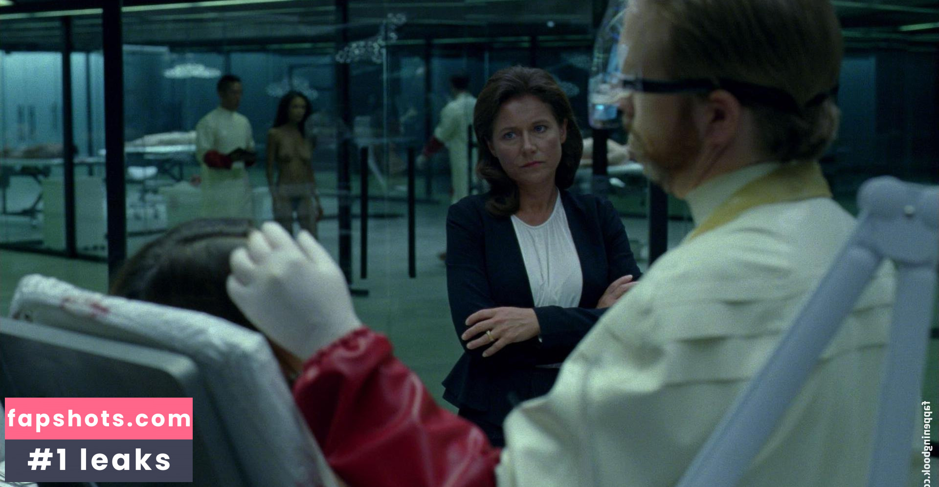 Thandie Newton gallery photo #95