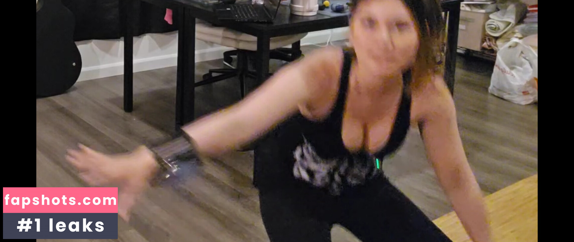 Thatchickparker gallery photo #11