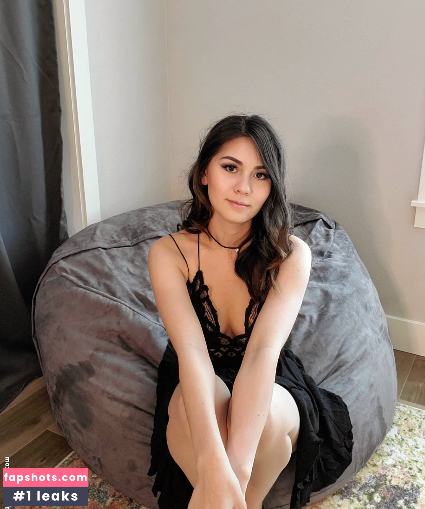 Thatchickparker gallery photo #14