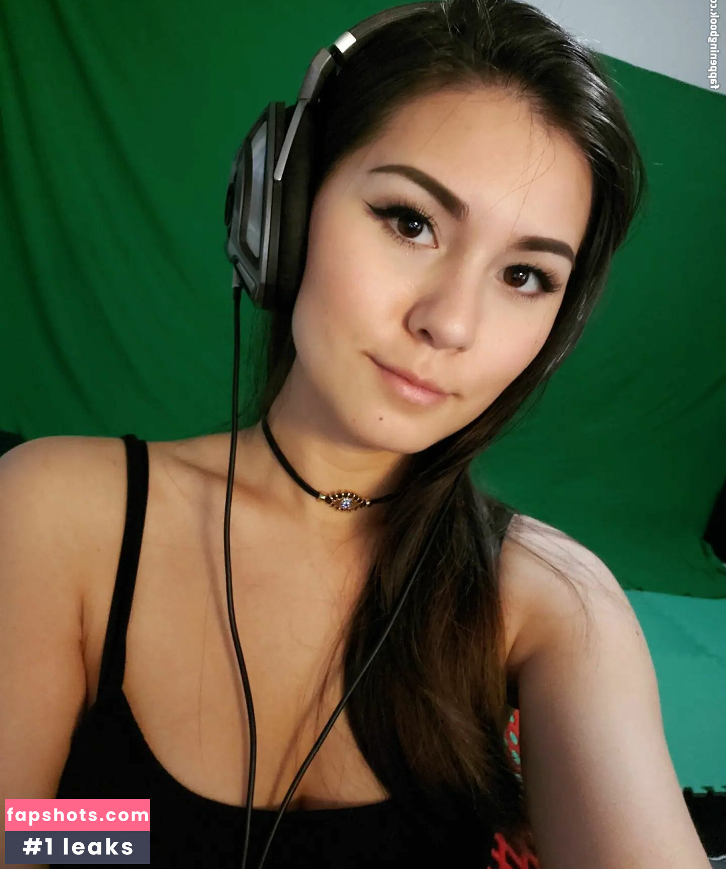 Thatchickparker gallery photo #18