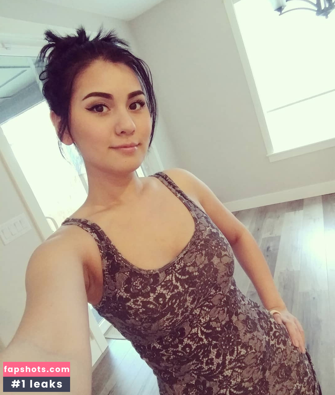 Thatchickparker gallery photo #26