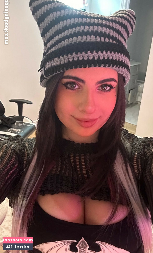 ThatGirlGatto gallery photo #14