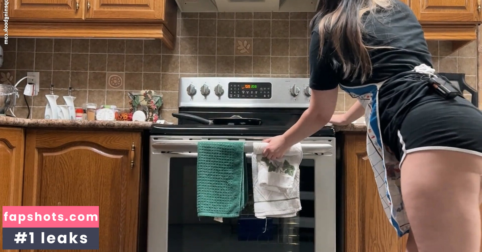 ThatGirlGatto gallery photo #34