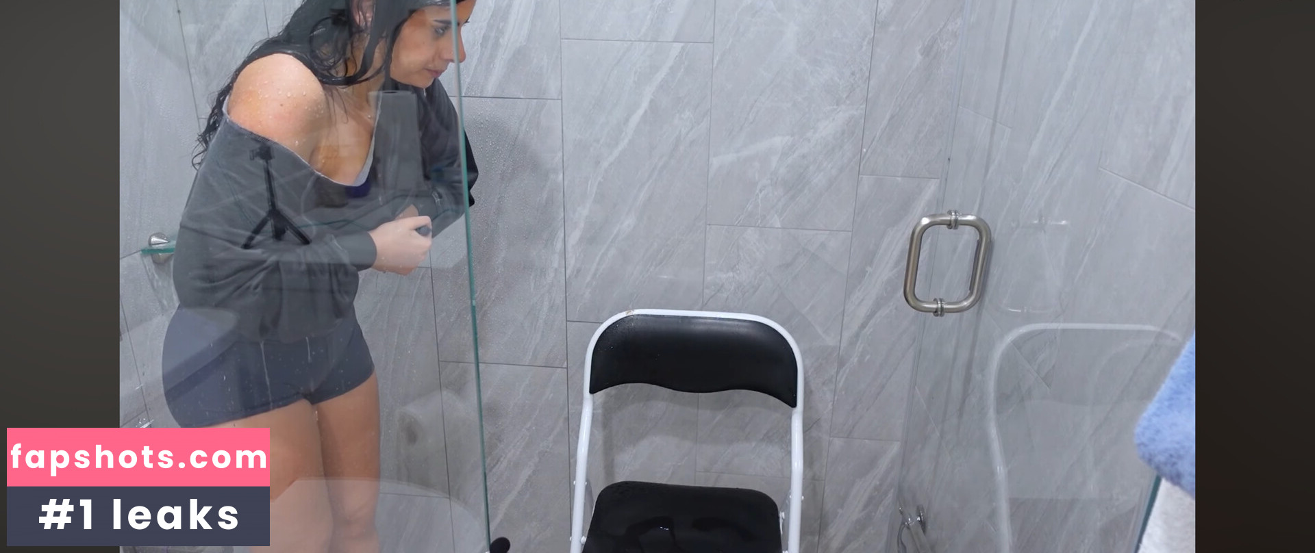 ThatGirlGatto gallery photo #6