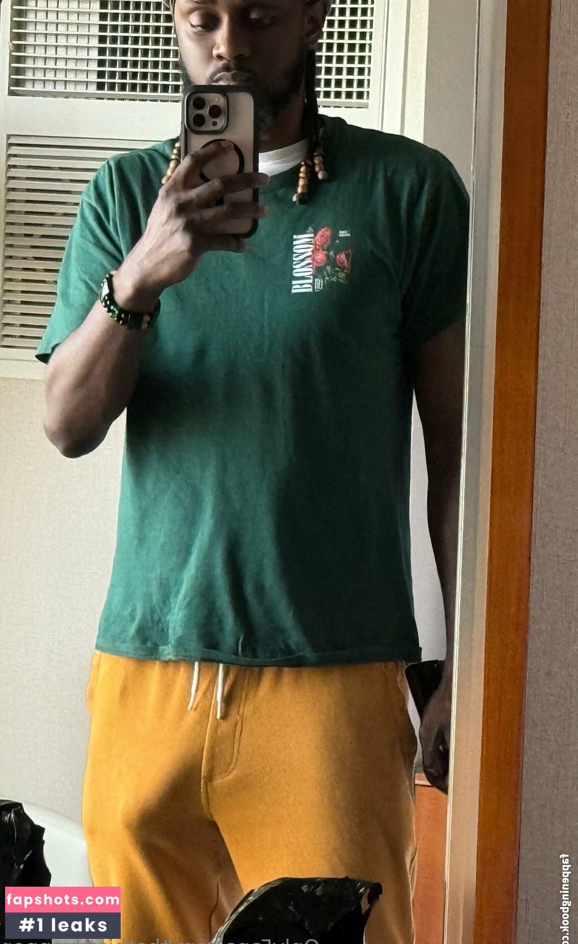 ThaThirstTrapper gallery photo #22