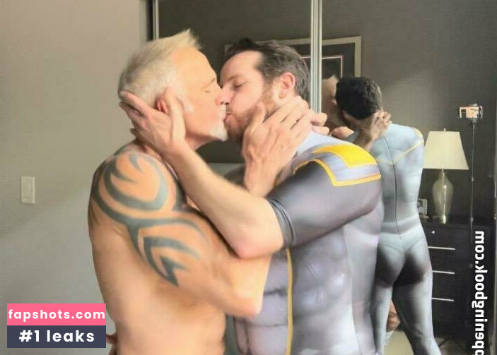 thatnakednerd gallery photo #5