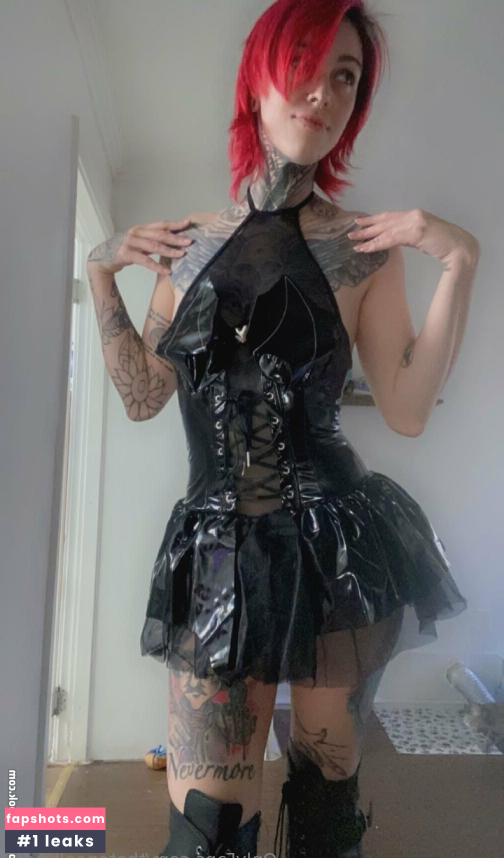 thatonealtmom gallery photo #2