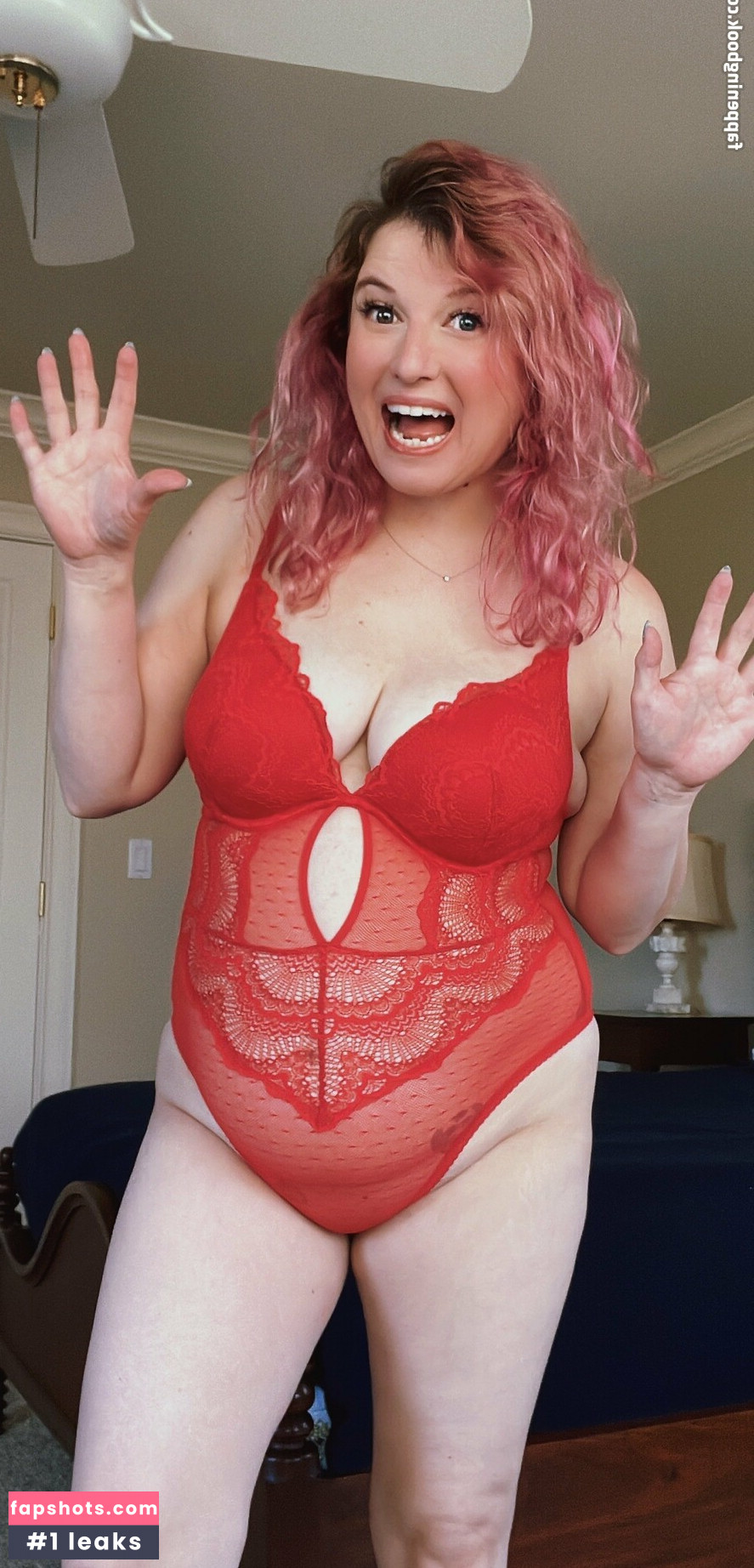 thatoneamy31 gallery photo #25