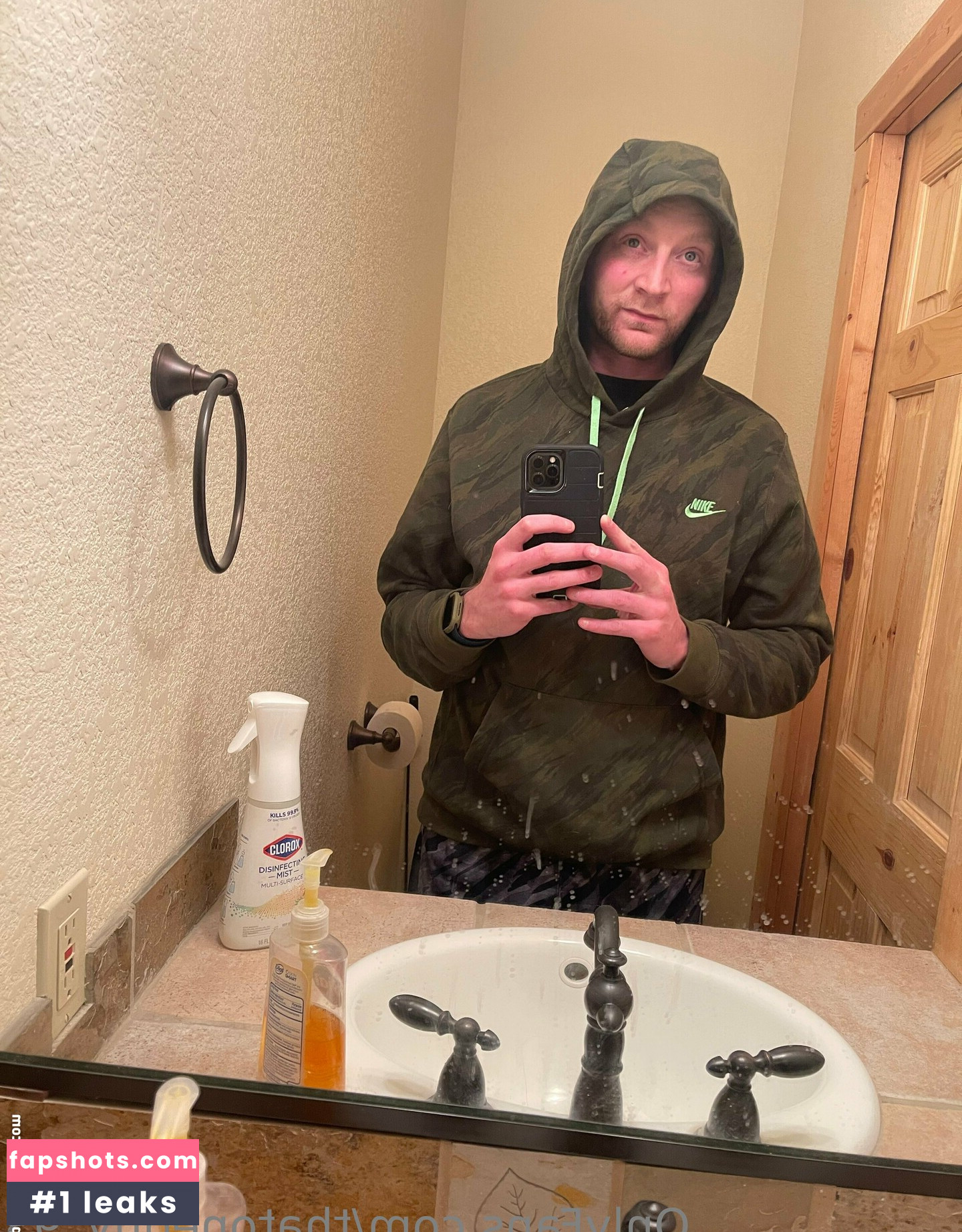 thatoneguy_93 gallery photo #14