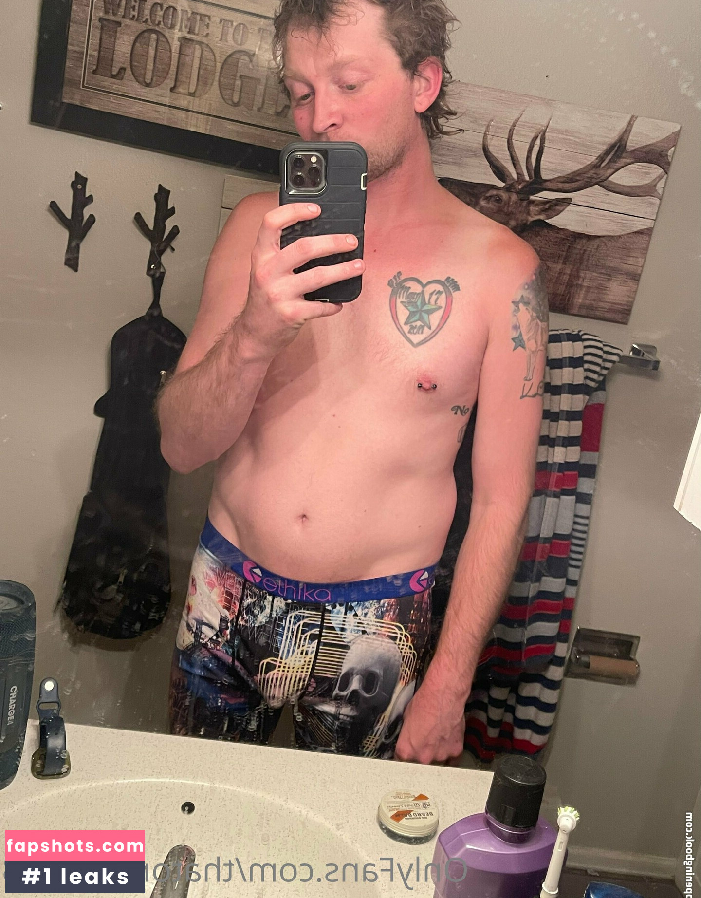 thatoneguy_93 gallery photo #17