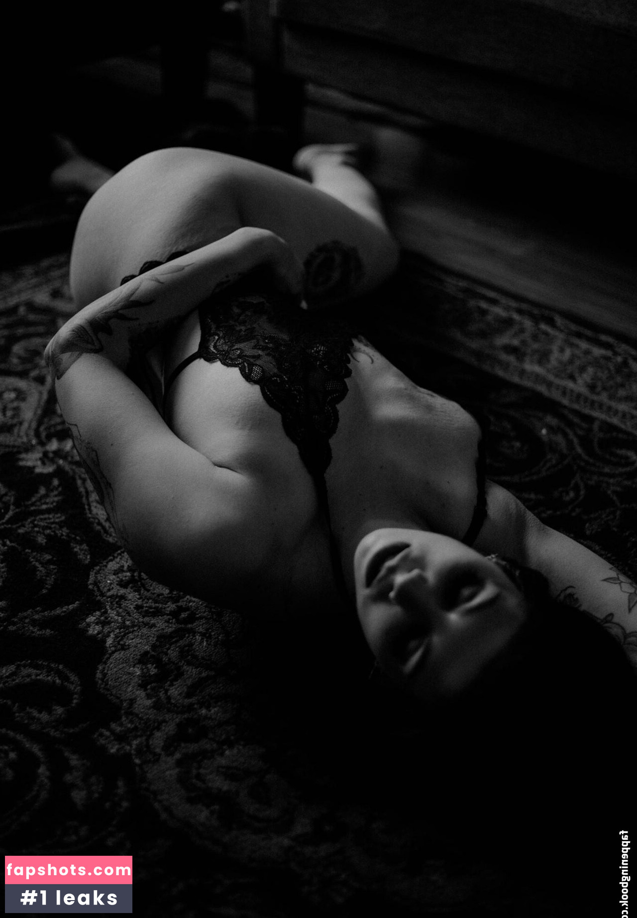 Thatsoraven95 Nude Leaks OnlyFans Photos #28 - LeakJerk