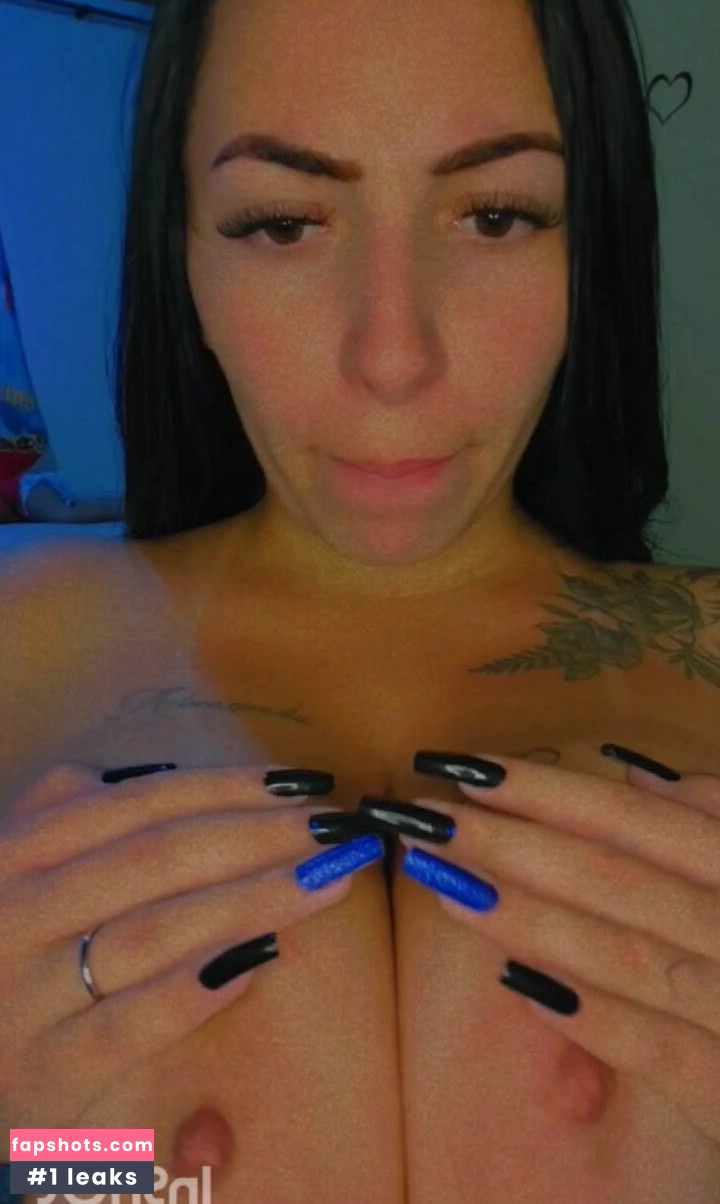 Thay Peituda gallery photo #10