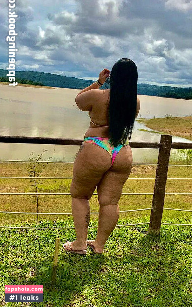 Thays Alves gallery photo #7