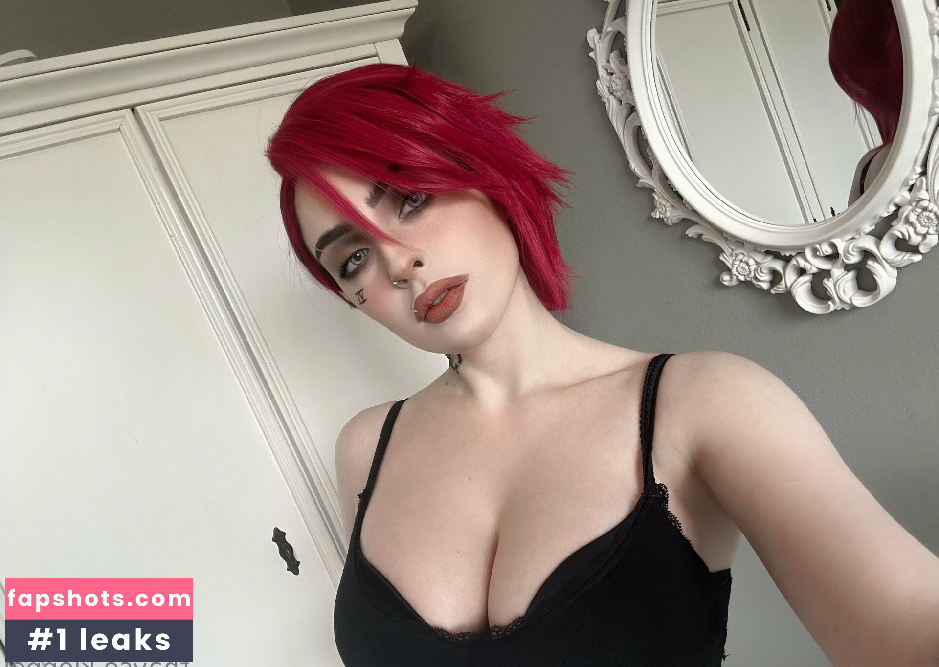 Thayse Kloppel nude babe gallery