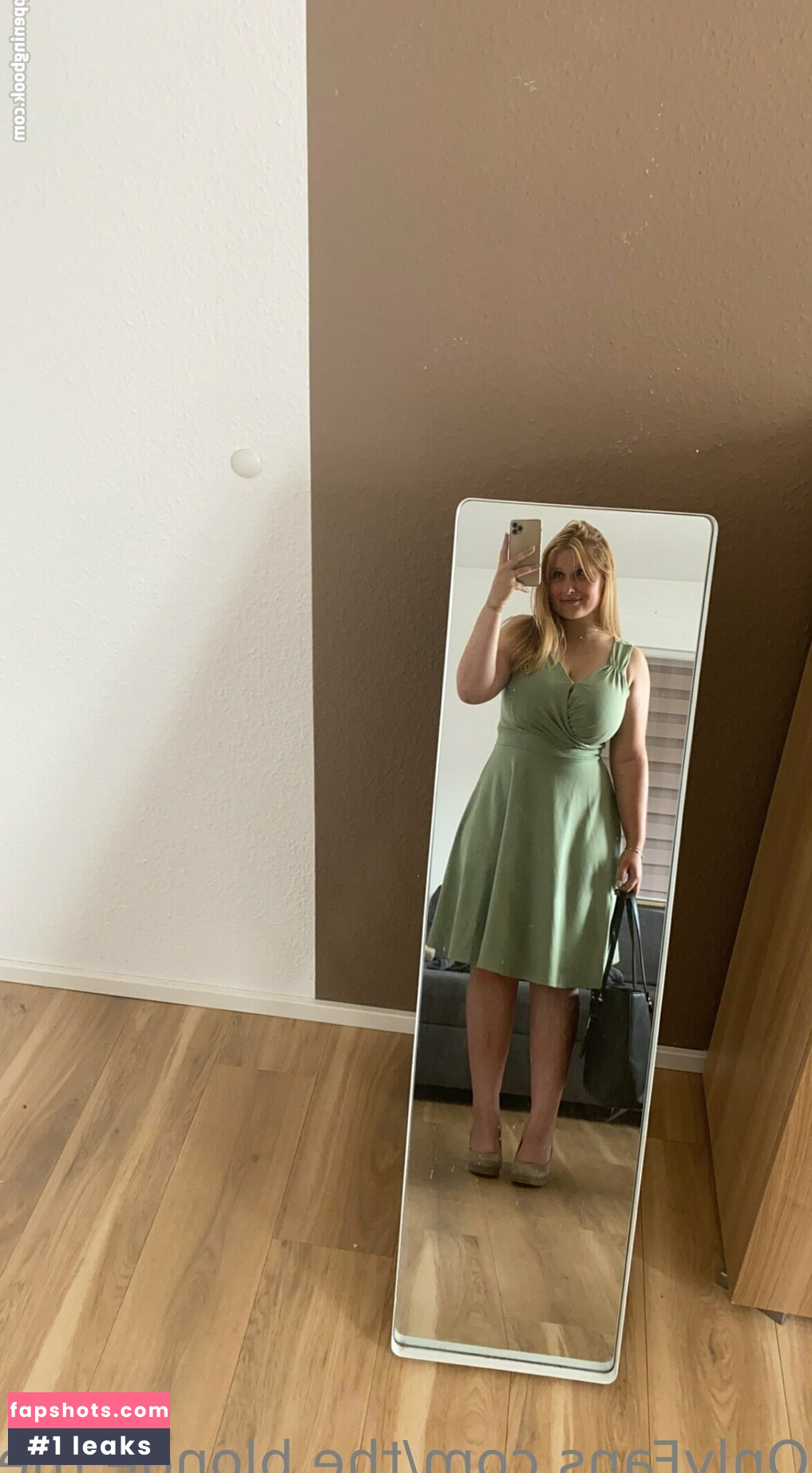 the.blonde.the.brunette gallery photo #5