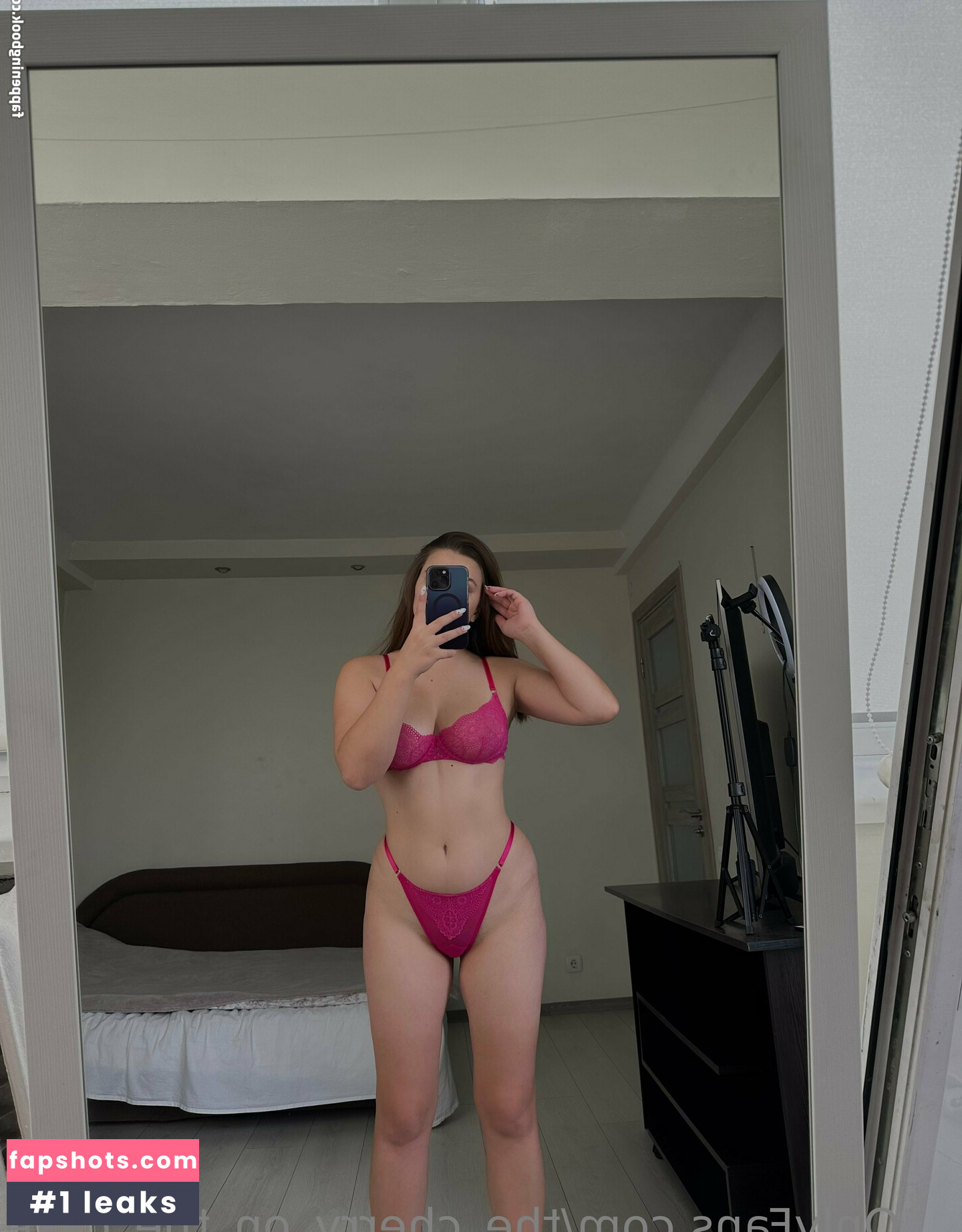 the_cherry_on_the_cake gallery photo #5