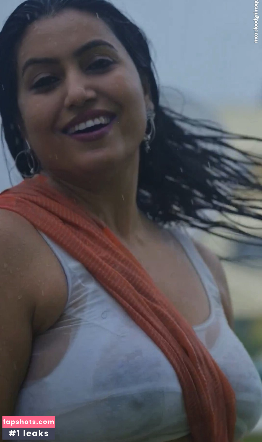 The_doe_eyed_gurl gallery photo #9