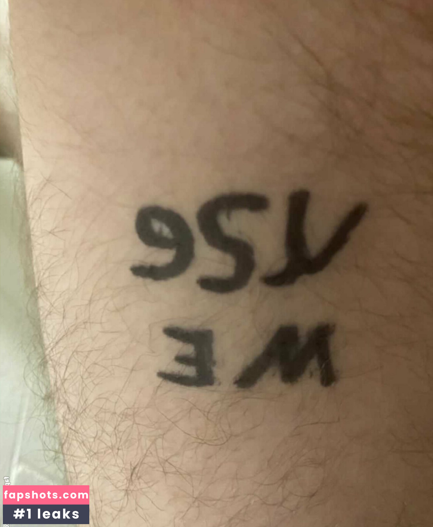 the_land_of_odd Filtración Desnuda OnlyFans Foto #8 - Fapshots