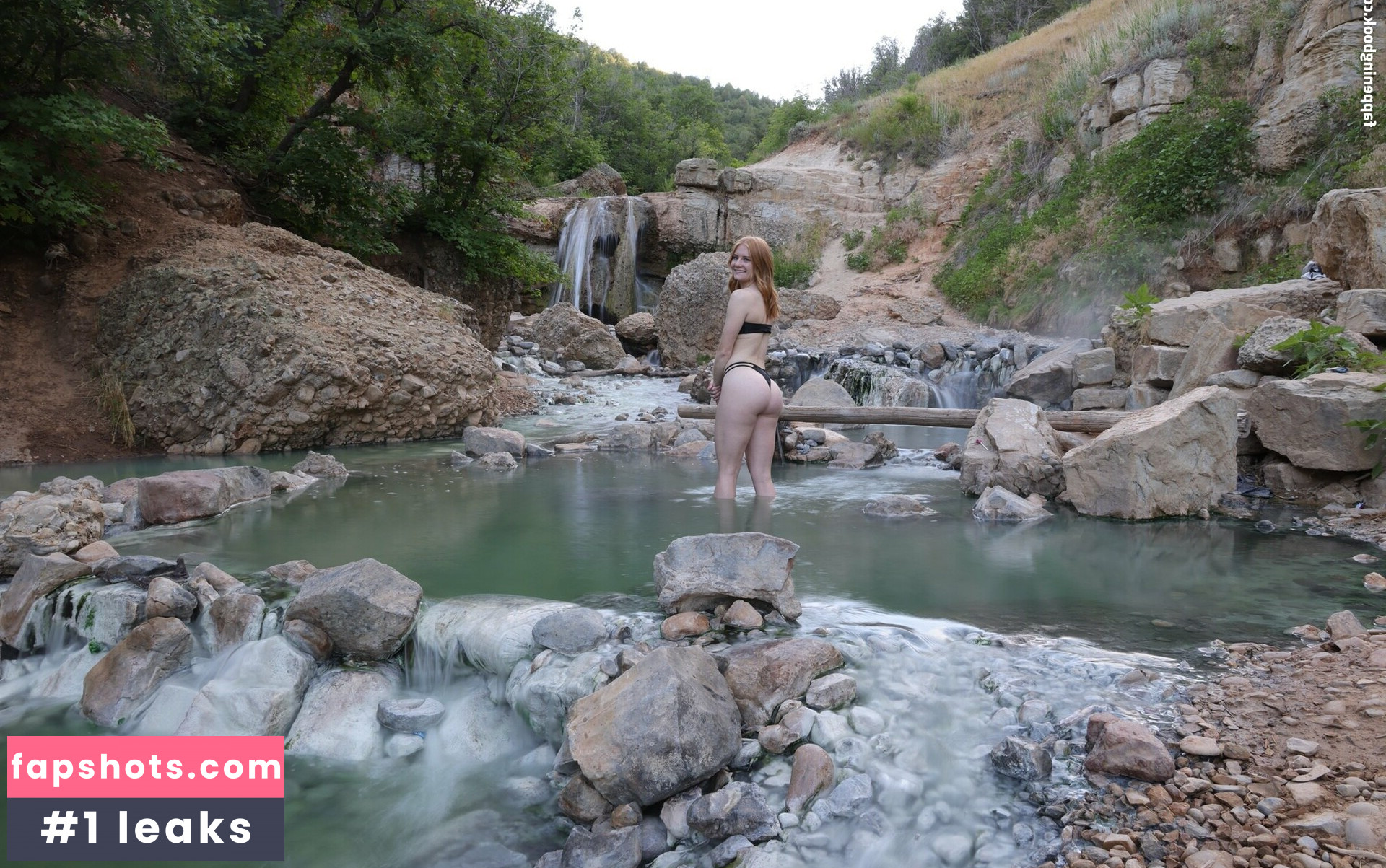 the.little.red gallery photo #46