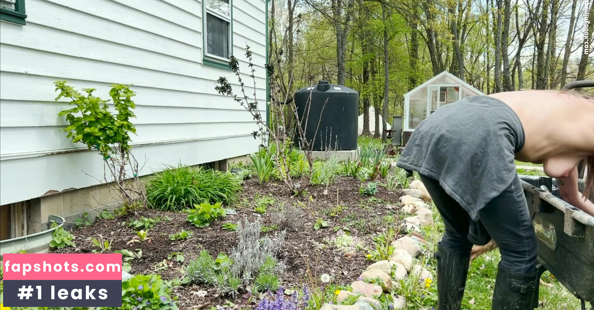 The Naked Gardener Nude Leaks OnlyFans Photos #11 - LeakJerk