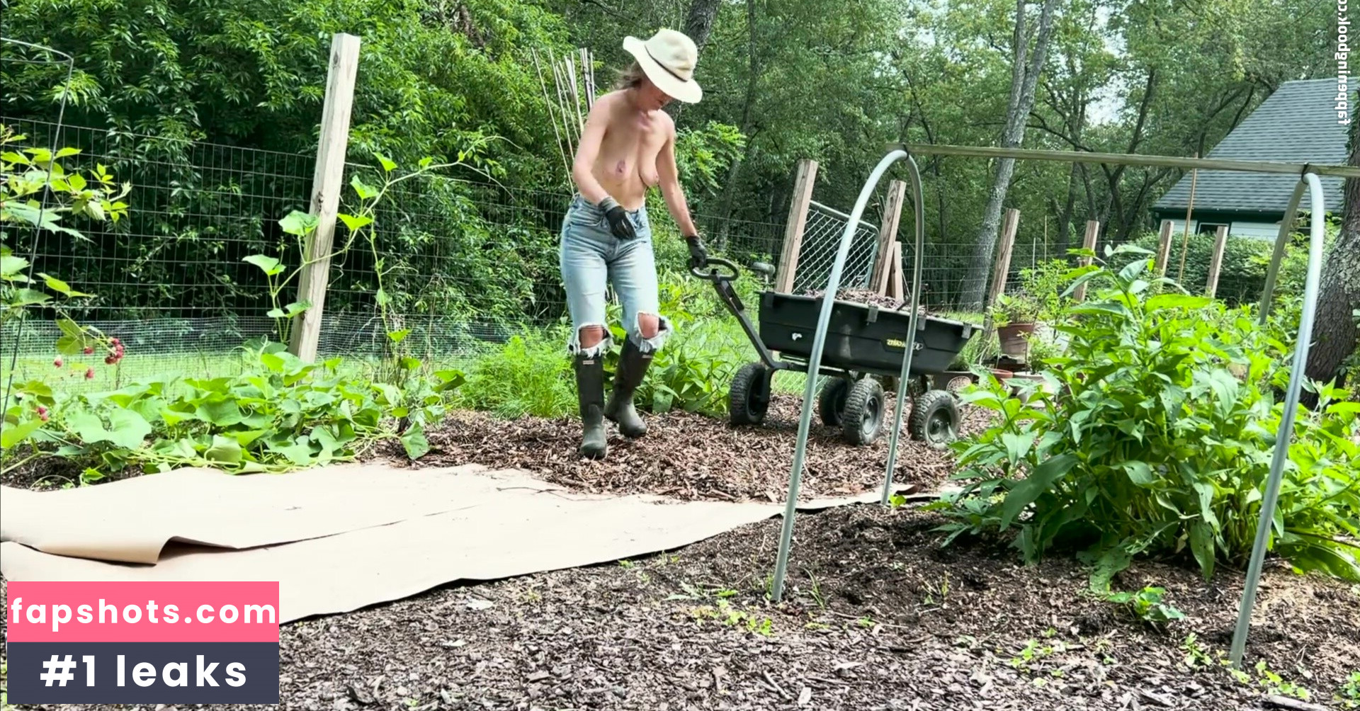 The Naked Gardener Nude Leaks OnlyFans Photos #14 - LeakJerk
