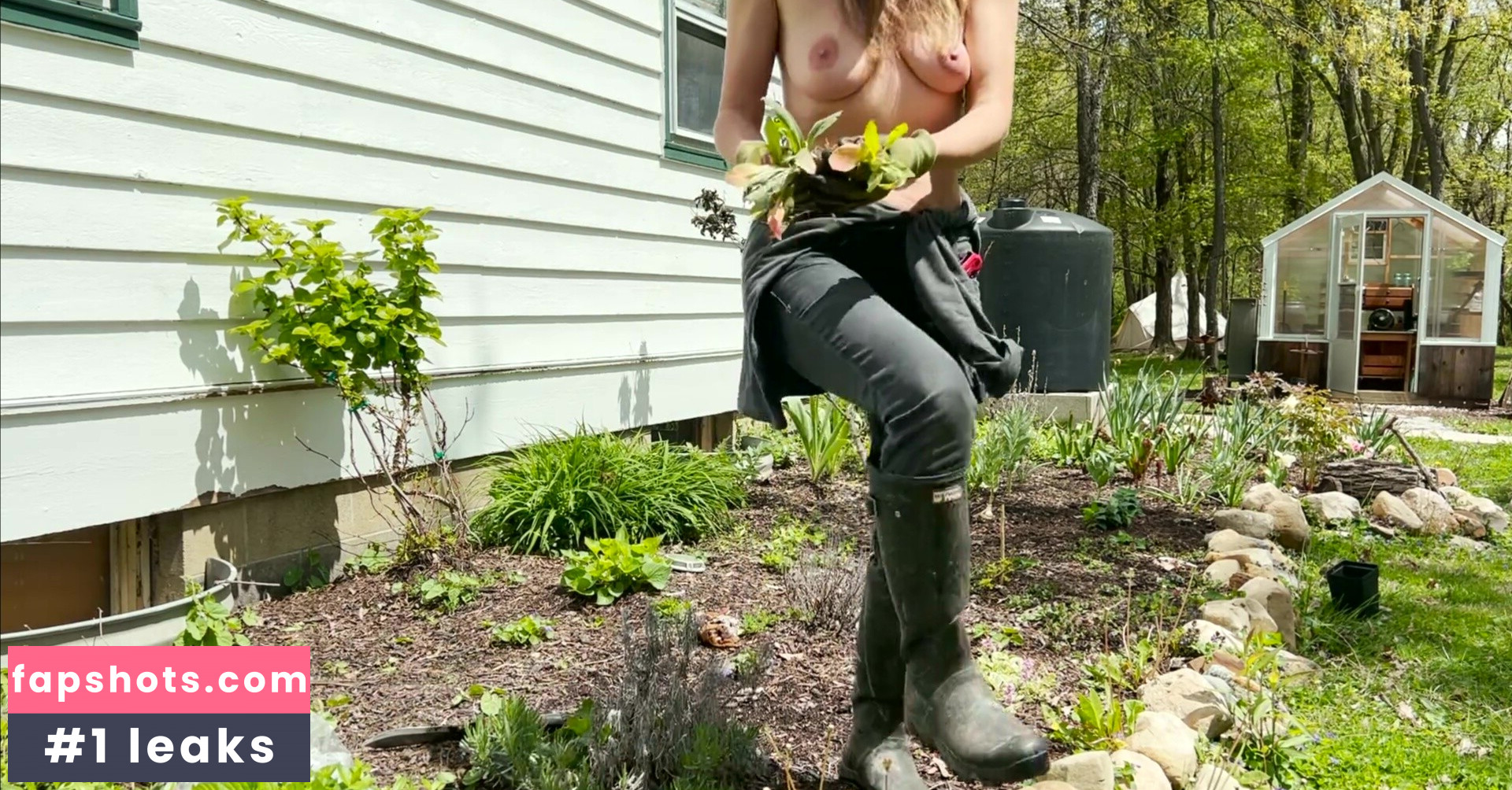 The Naked Gardener Nude Leaks OnlyFans Photos #16 - LeakJerk