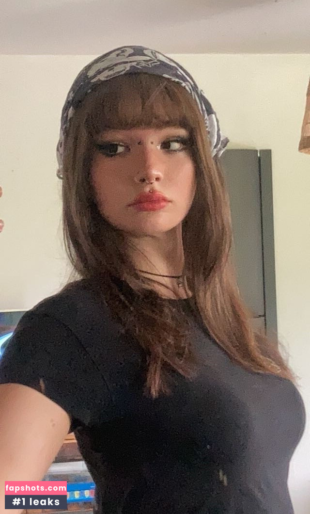 The_slutty_grunge gallery photo #2