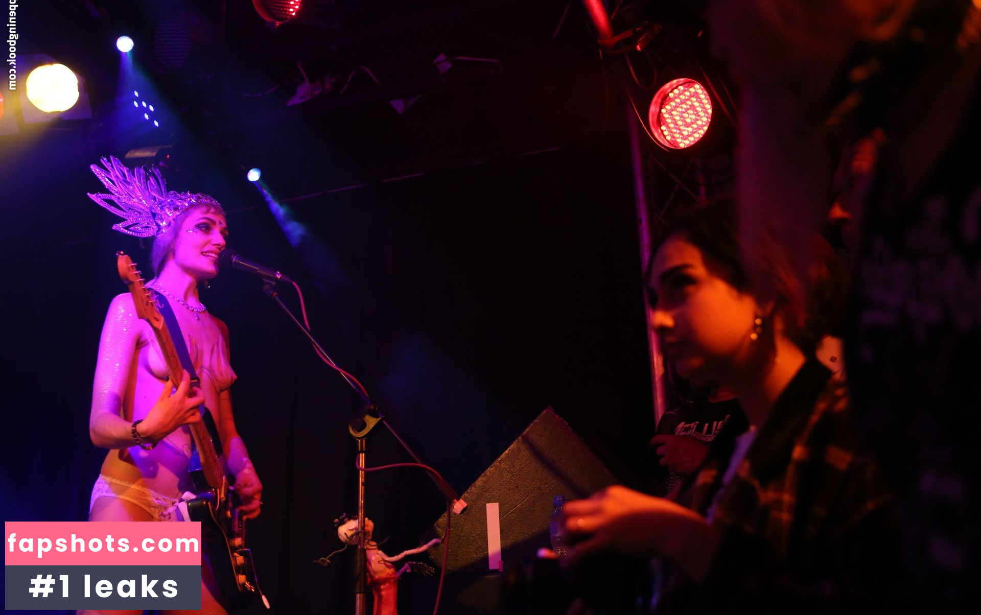 The SoapGirls Nahé úniky fotek pouze od fanoušků #15 - Fapshots