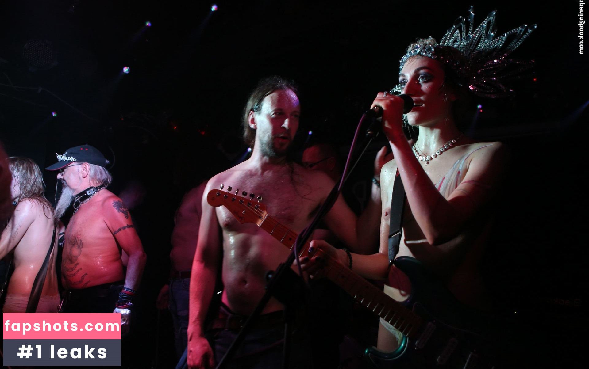 The SoapGirls Nahé úniky fotek pouze od fanoušků #23 - Fapshots